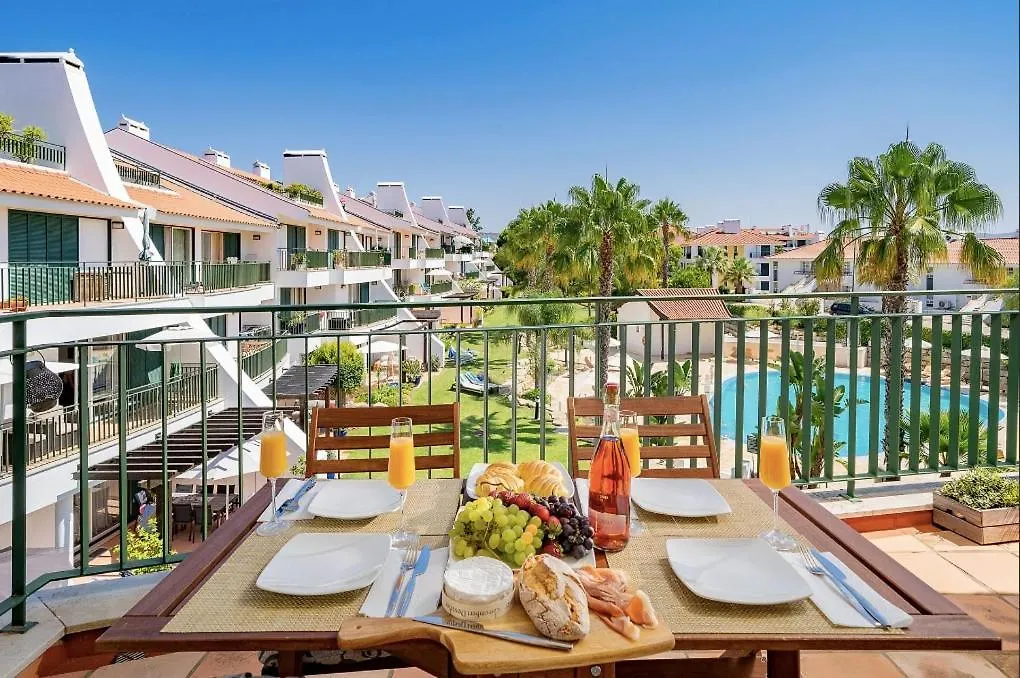 3 Bedroom Vila Sol Golf Resort- 1St Floor contacts